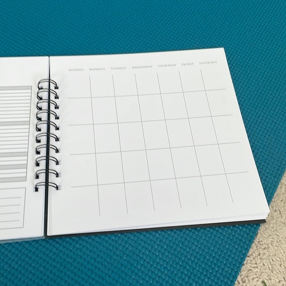 Wedding Planner notebook - Picture 8 of 10